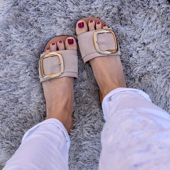 Urge Shoes - (Urge) Ajay Sandal in Light Pink